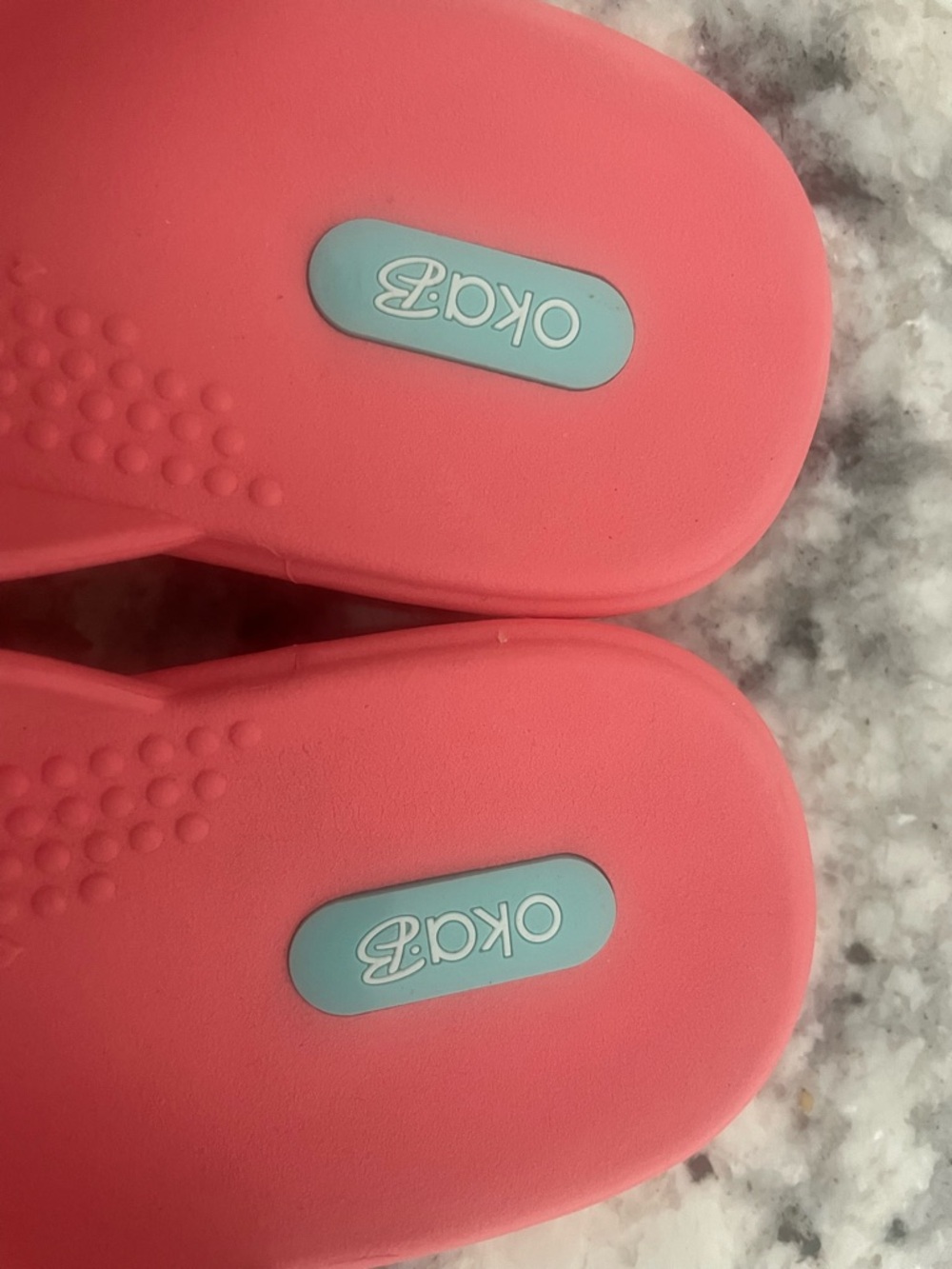 OKA b. Coral Pink Sandal Flip Flops with Starfish Accent - Picture 4 of 4